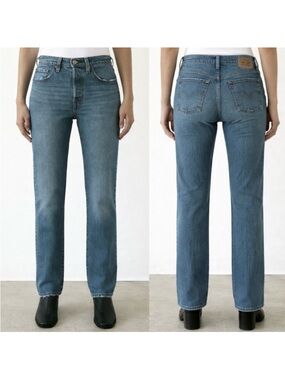 Levi’s 501 Original Button Fly Jeans size 27 Medium Wash Straight Leg Classic